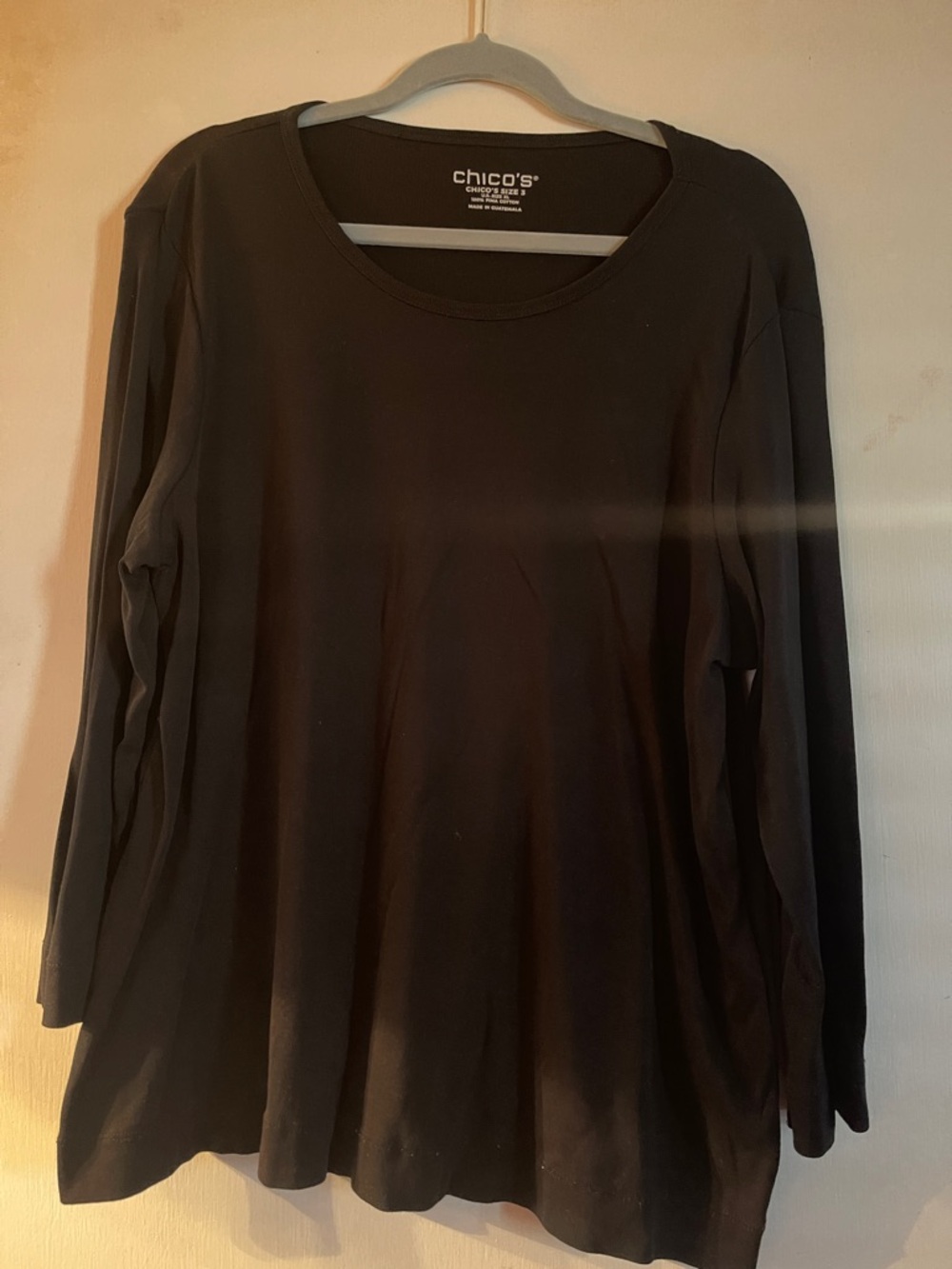 Chico's Black Long-Sleeve Scoop Neck Tee